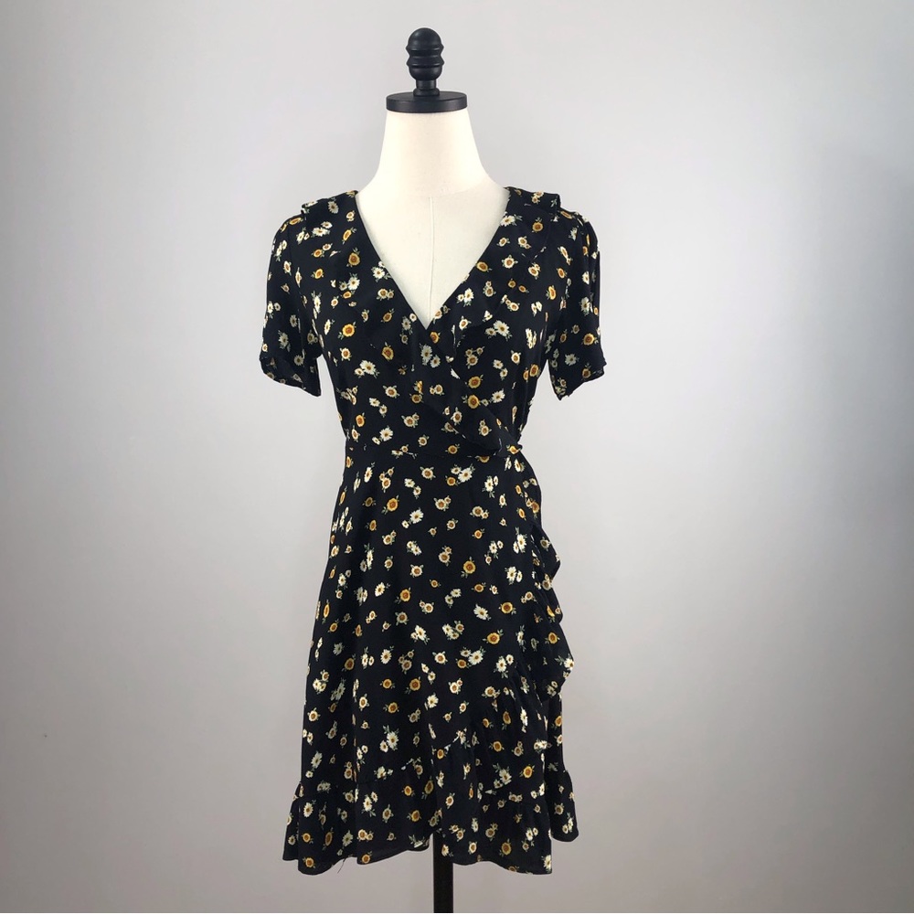 Black and yellow mini sunflower wrap dress Forever 21 size small